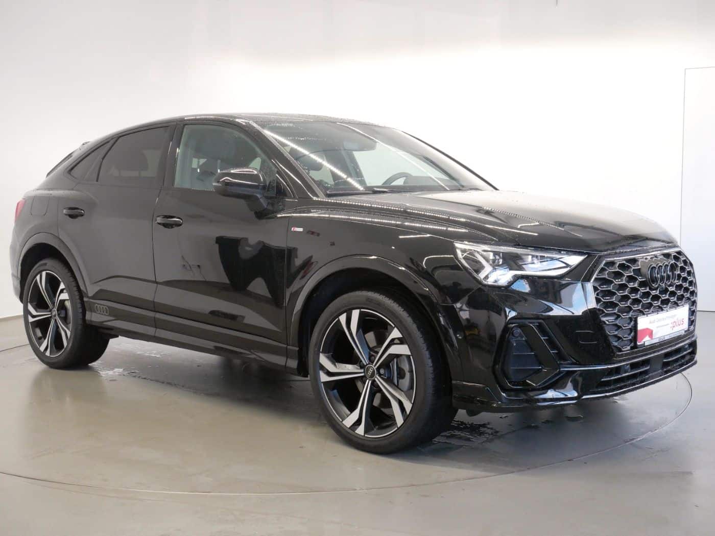 Occasion allemagne: Audi Q3 Sportback S line 45TFSI edition one q. - Jung &  Werth